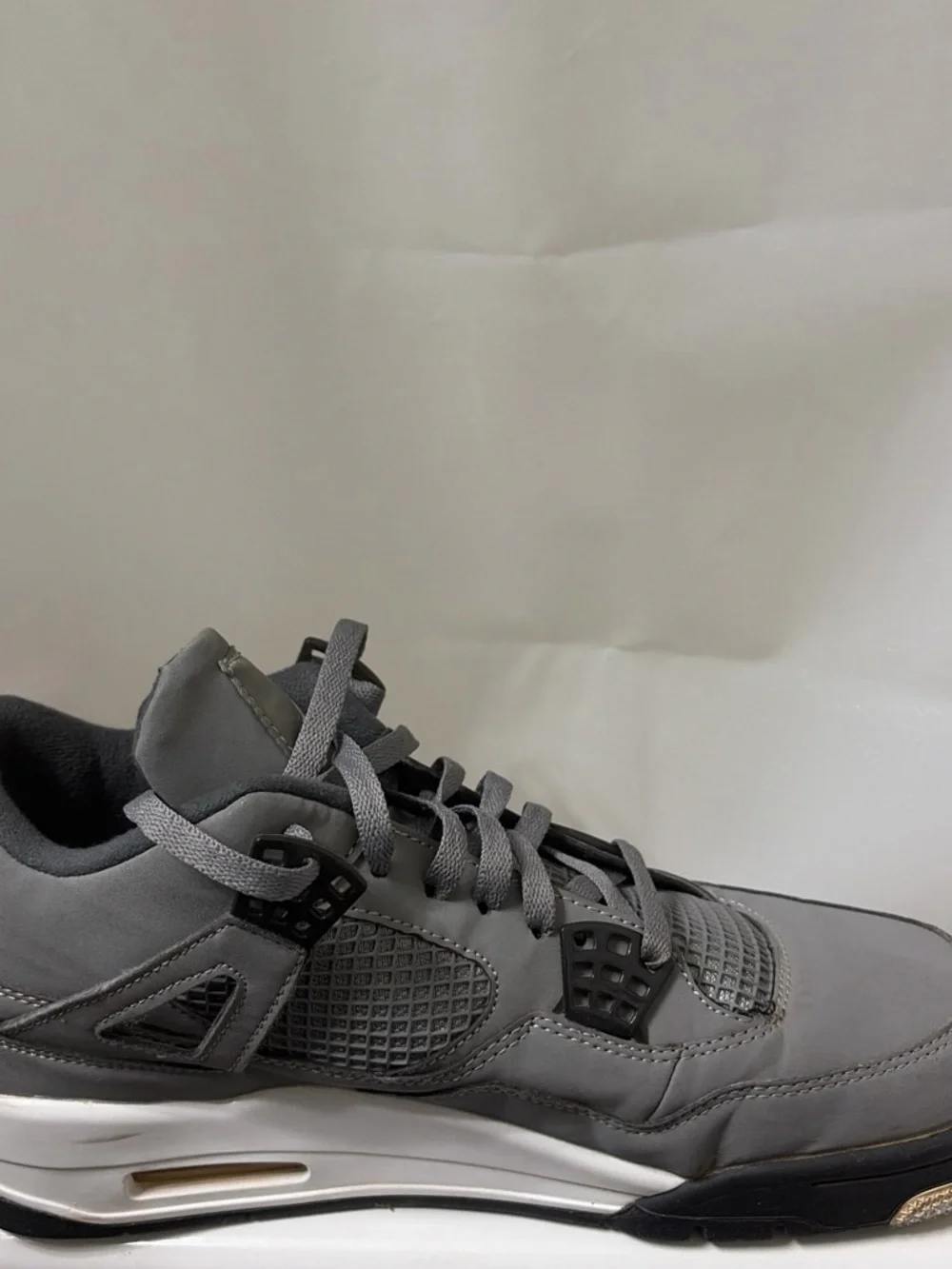 Jordan Men's Gray Athletic Sneakers